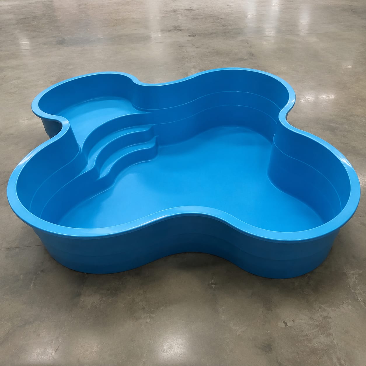 Vaso de laguna recreativa en FRP